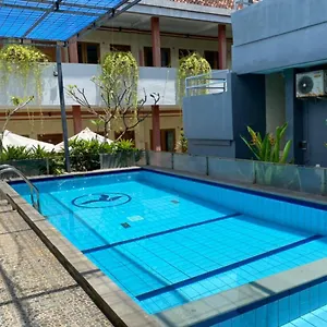 Hotel Rabasta Enjoy Kuta, Kuta (Bali)